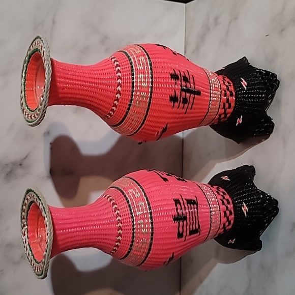 Pair of Macrame Vases - Picture 4 of 4